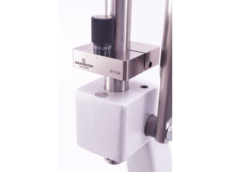 Blocco di regolazione micrometrica